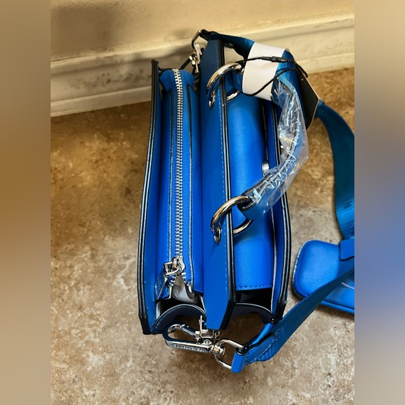 Steve Madden Bevelyn Convertible Crossbody Bag - Picture 5 of 8